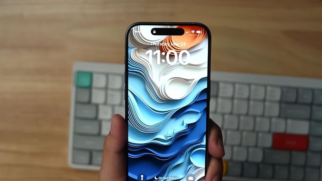 iPhone 17 Air：轻薄之梦，终抵现实？欧盟法规下的妥协与创新
