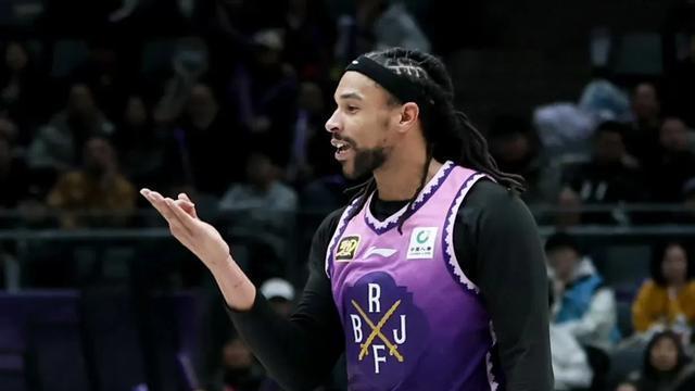 别德夫格兰释放一个坏消息，一个好消息，让篮球名宿焦健失望了