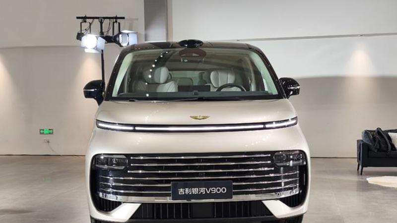 超越所有MPV的MPV来了：命名为智界V9，确实有两把刷子