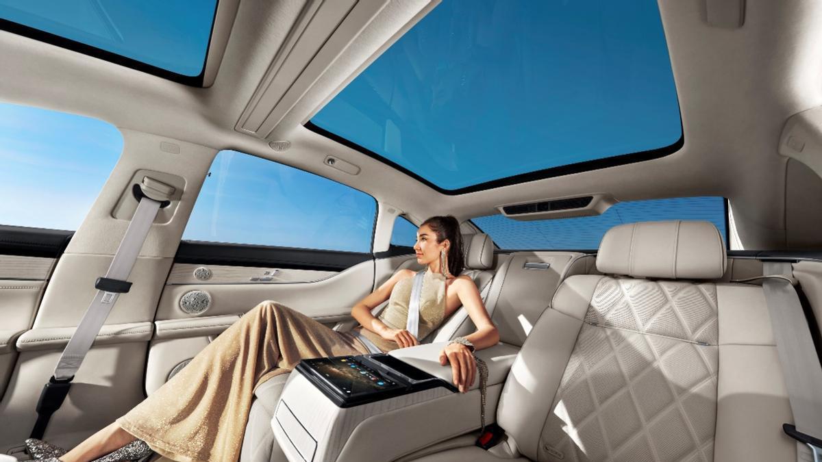 享界S9上市即热销，豪华轿车市场迎最强搅局者