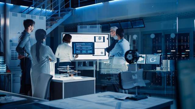 探索科技前沿，引领计算技术应用