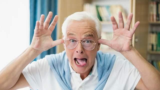 “老不正经”因祸得福