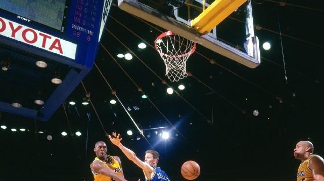 四大分卫时期是艾弗森、卡特、麦迪的巅峰期，但不是科比的巅峰期