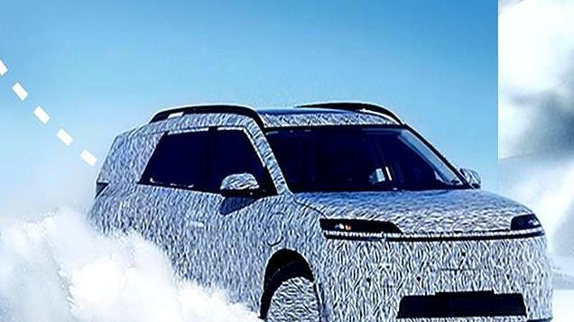 现代汽车推新款SUV，配置堆满却遭质疑，老牌车企要凉？