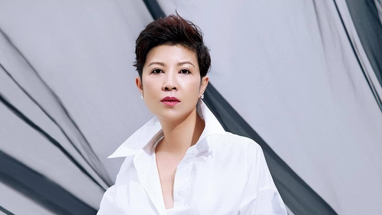 杭天琪：曾经的歌坛天后，被前夫和外籍男友背叛，如今二婚幸福吗