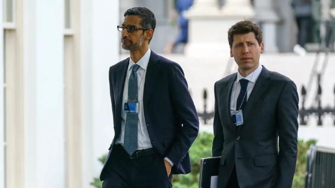 谷歌步步紧逼！OpenAI拉响红色警报