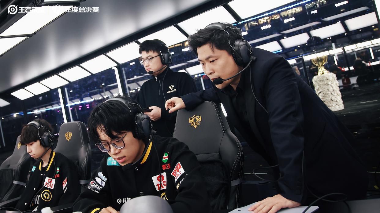 年总对狼队打击有多大？除道崽外全员可试训：管理层十分看重挑杯