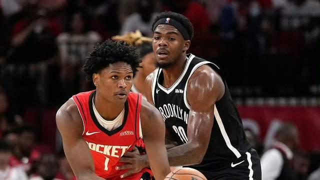 变阵拿首胜！赛后承认错误，乌度卡如梦初醒，杜兰特也提出新要求