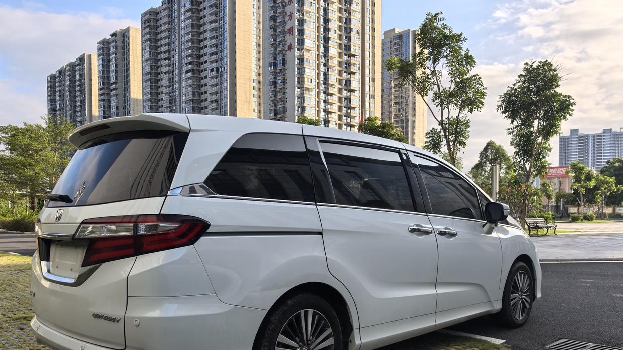 家用高性价比之选——二手本田奥德赛2018款2.4L智享版