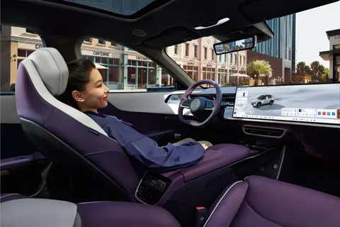 央视“第一发布”车企首秀 长安马自达EZ-60央视认证全球好车