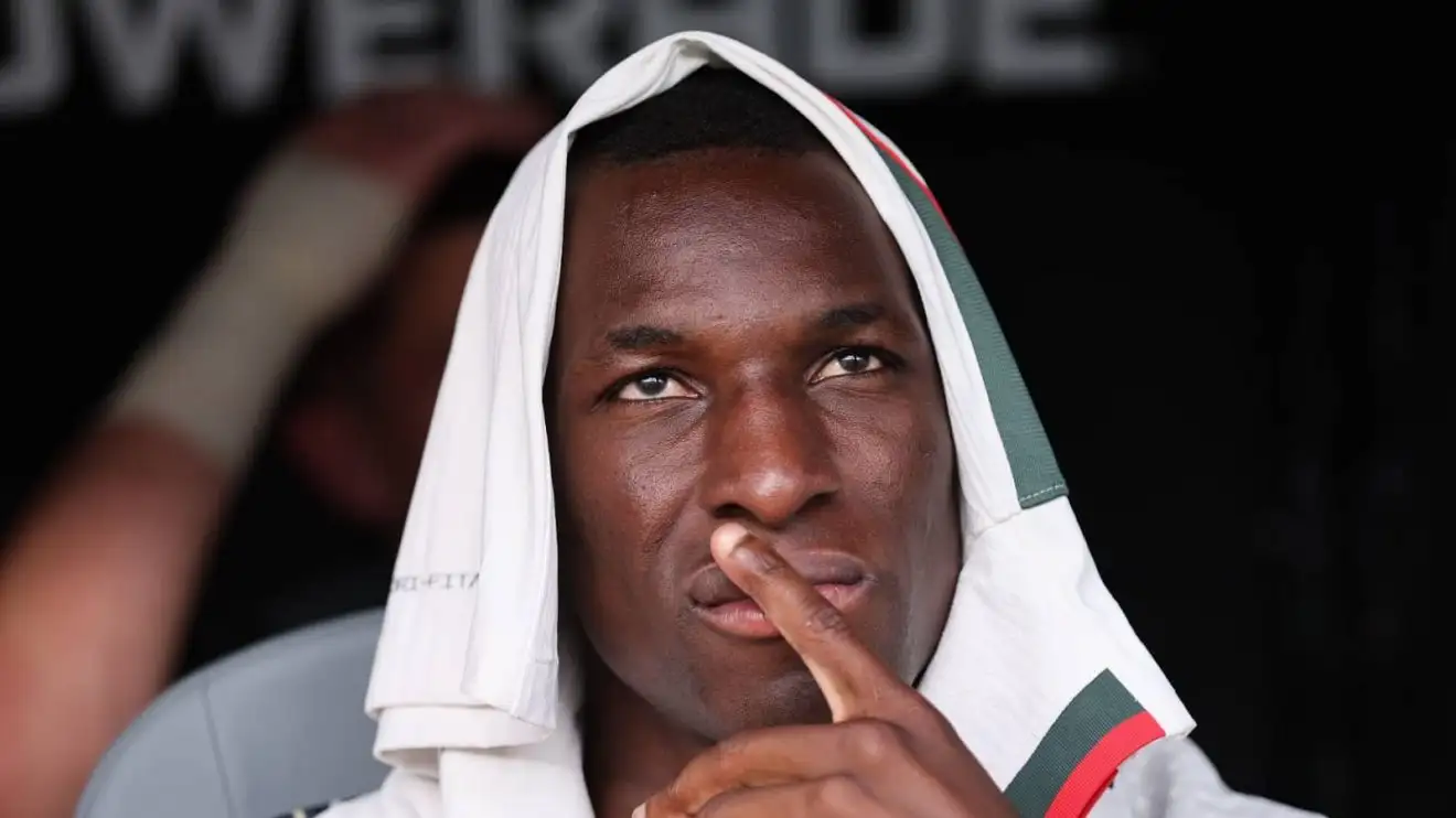 7000万切尔西弃将成埃弗顿猎物！拜仁已官宣不买断，莫耶斯捡漏？