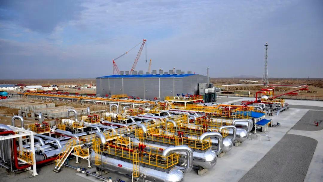 加拿大踩错红线，触碰东方底线，我们的这一记反击让全世界看懂了