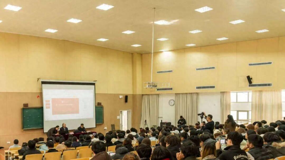 韩天雍受聘为临沂大学美术学院特聘教授