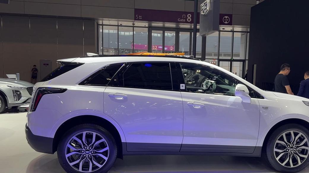 凯迪拉克XT5价格崩盘！新车落地价让你惊掉下巴