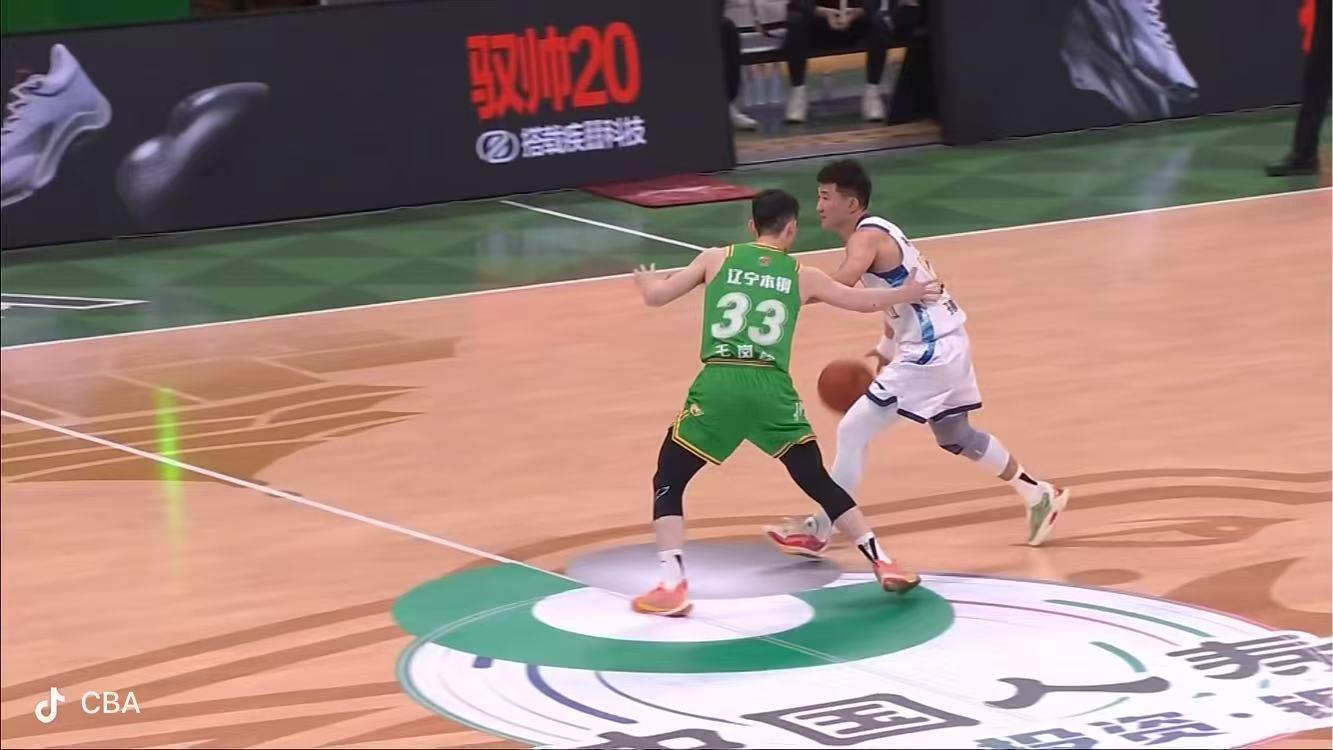 爆冷！全队5人得分上双 威尔斯携手王岚嵚超神 辽宁擒卫冕冠军广厦