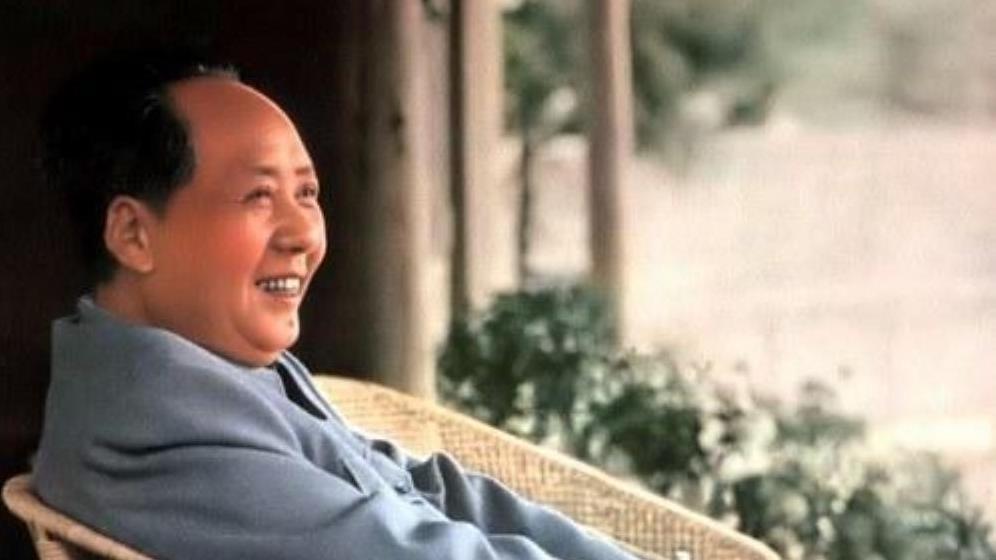 红军看起来像土老帽，群众没看不上，还自发参加，里面有何隐情？