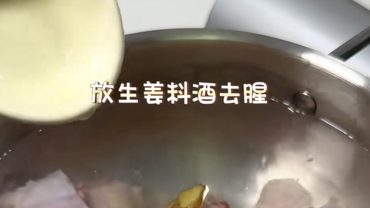 板栗鸡翅煲：秋日里的暖心魔法，厨房小白也能秒变大厨！