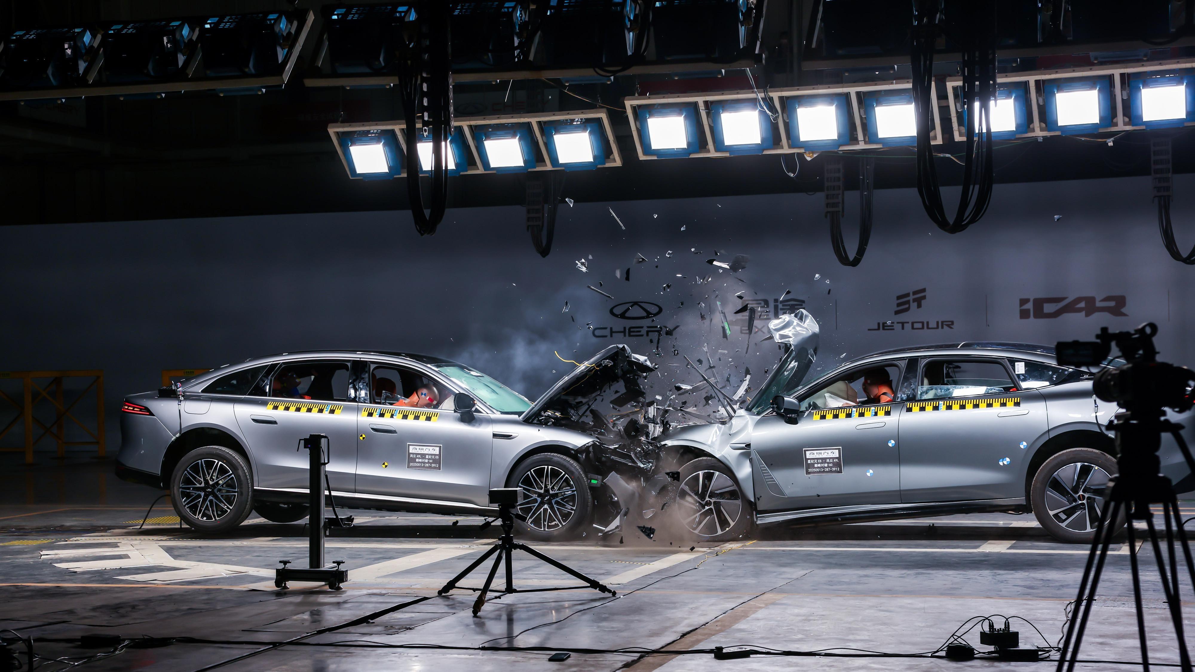 十月销量28.1万辆、出口超12.6万辆，中国的奇瑞正在成为世界的奇瑞