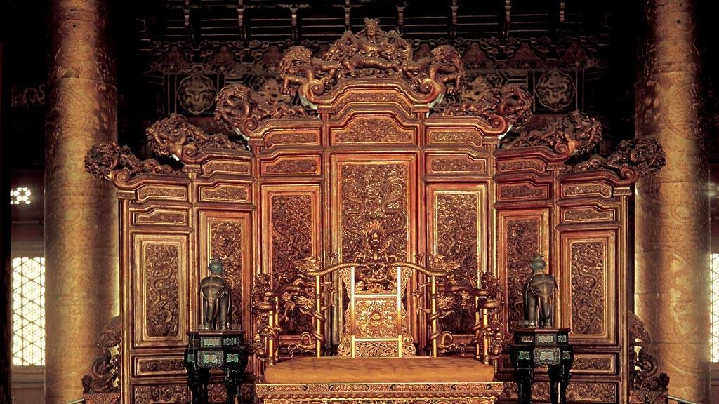 庶子若立下拯救天下的功劳，能否继承皇位?