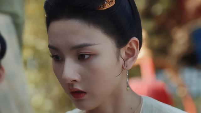仅播8集，就全网热度第一，不愧是你们盼了3年的黑马古装剧
