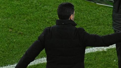 到了阿森纳传统节目掉队的阶段？当然不是了，这赛季阿森纳没对手