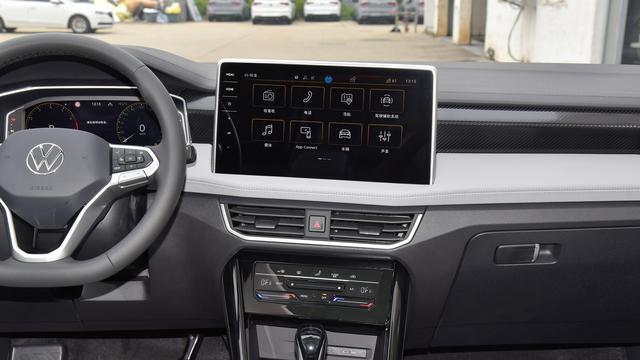 保持着不错的销量和口碑，大众探岳解析，现在还能支持大众吗？