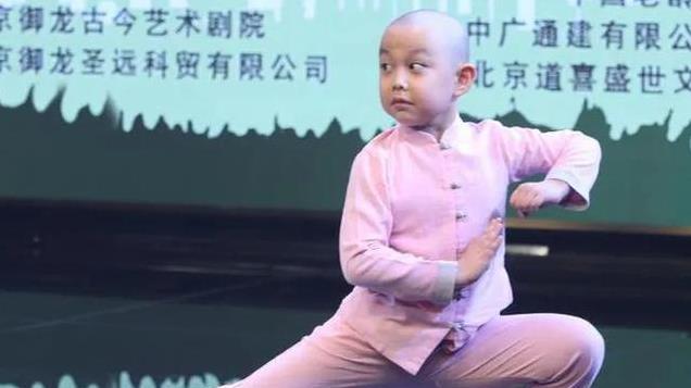 摘瓜20：细心的网友总能发现端倪，李明泽说的是实话？获网友支持