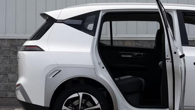 埃安宣布，埃安Y Plus降价，7.98万起售，能否提升销量？