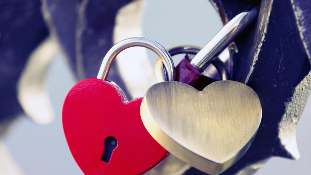 你以为的爱情选择，不过是命运的一场必然