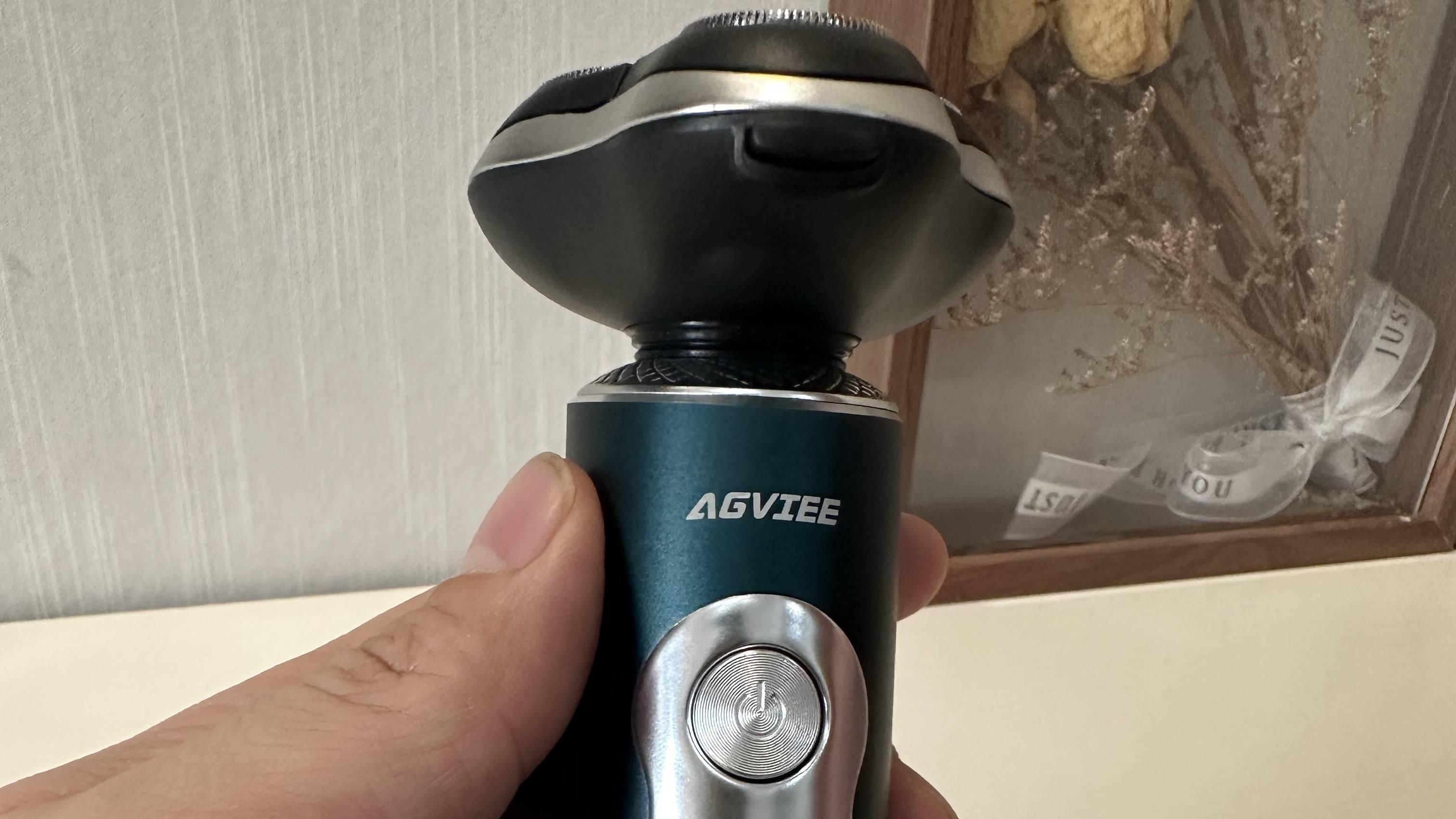 未野剃须刀测评：颠覆性设计，突破想象，带来前所未有的光滑体验