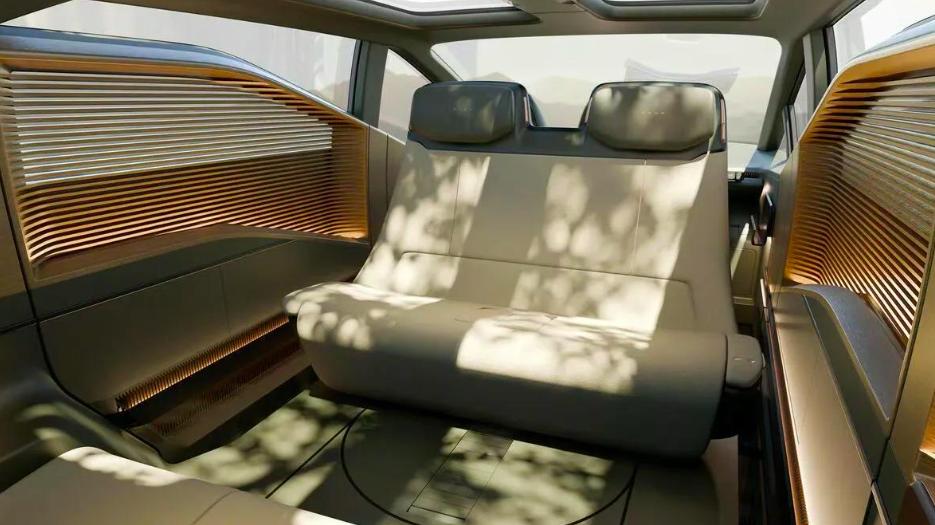 2025日本移动出行展｜轿车将停产，全新雷克萨斯LS六轮概念车首发