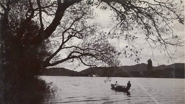 刷到一组西湖十景老照片，才懂什么叫“一帧一千年”