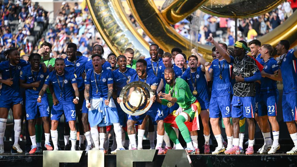 血条拼空？英超跌出前四，欧冠掉出直通，蓝军血拼枪手后两头不占