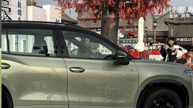 给驾驶者带来满满的自信和安全感。