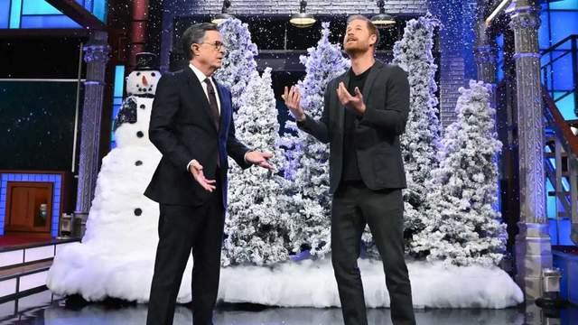 哈里做客科尔伯特秀引众怒！与抹黑凯特者同框，被批双重标准