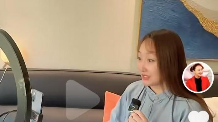 主持人很风光？45岁离职女主持人说真话，当年的风光都是假象