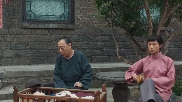 《生万物》不舍得卖地救女的宁学祥，为何心甘情愿养着银子一家