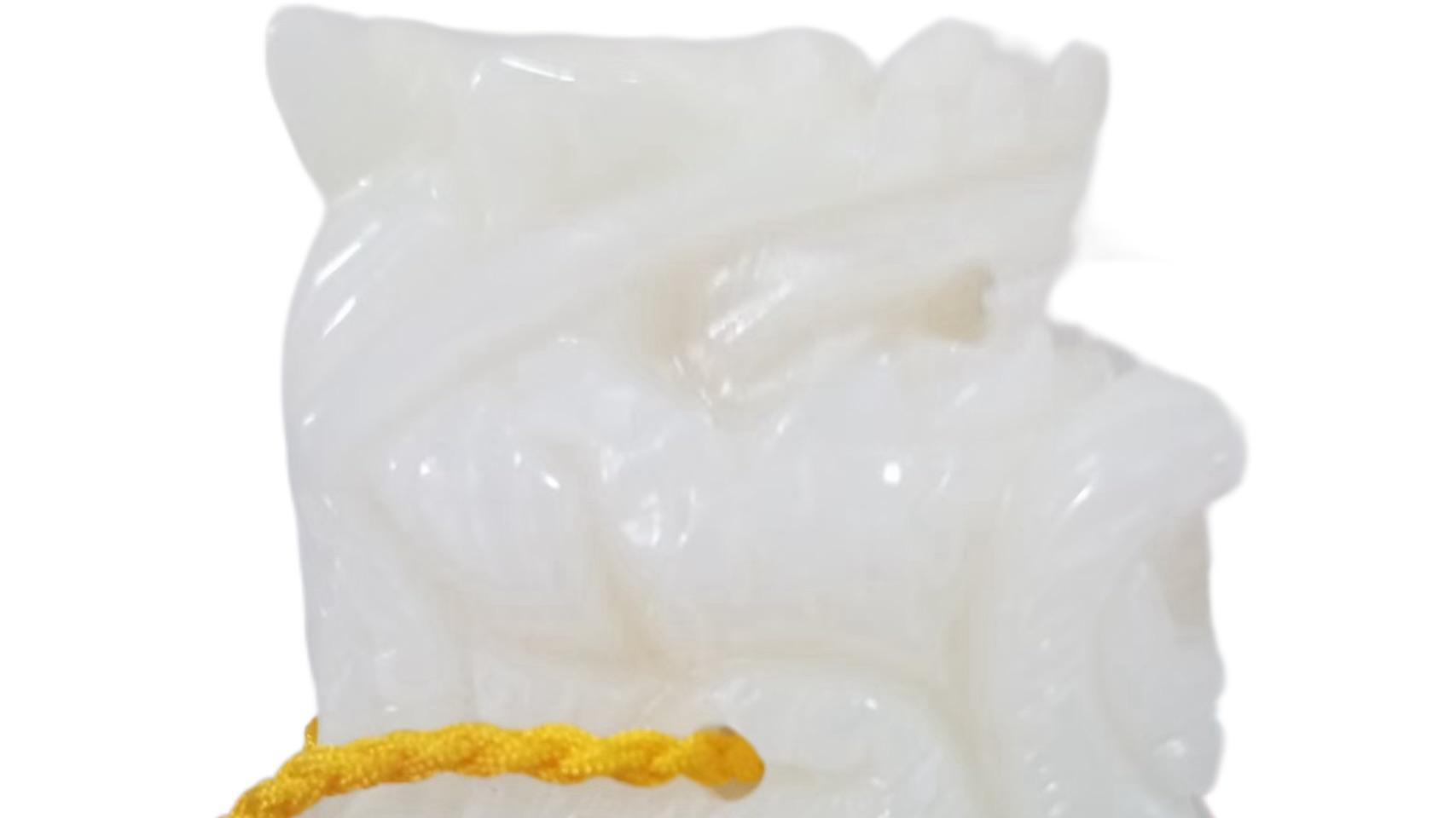 1141-匠心玉韵寄英魂：探寻 “纪念玉玺” 工艺品的深厚内涵