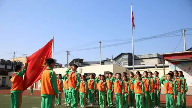 昌平区平西府中心小学庆祝少先队建队76周年主题活动