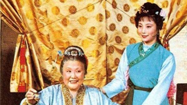 鸳鸯为什么不愿意做姨娘？