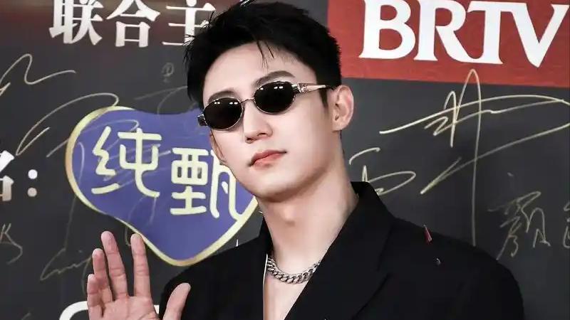 黄景瑜新女友曝光？前妻这次直接点名开撕！