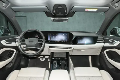 奥迪A5L：华为加持够智能，动力空间全在线