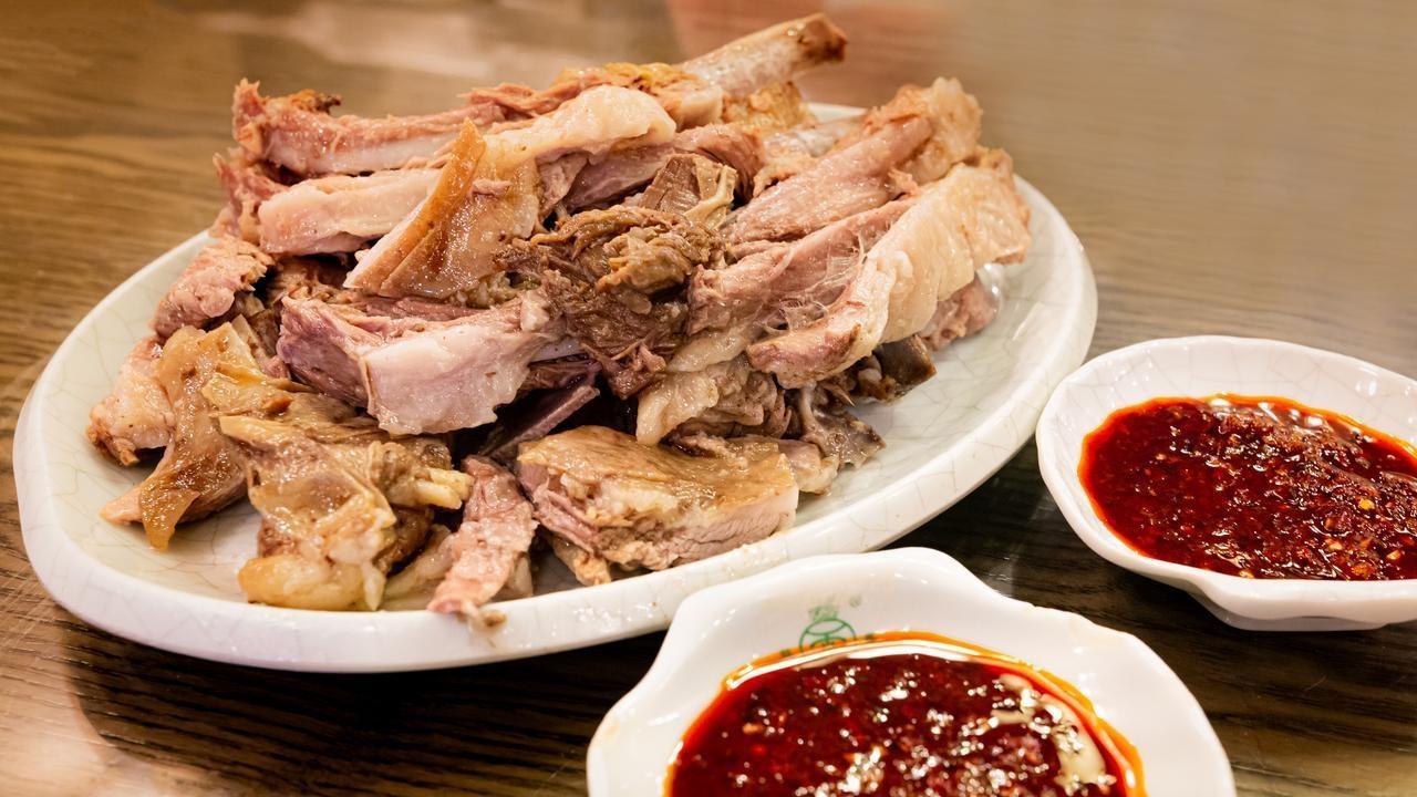 好吃又好玩，却总被当做中转站，西北这个避暑圣地盛夏逛吃刚刚好