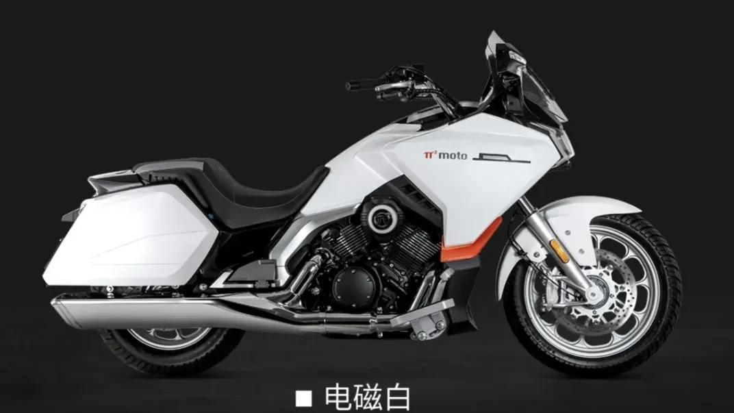 不用找了，这就是最便宜的搭载原厂音响的摩托车，力帆派方星航Z