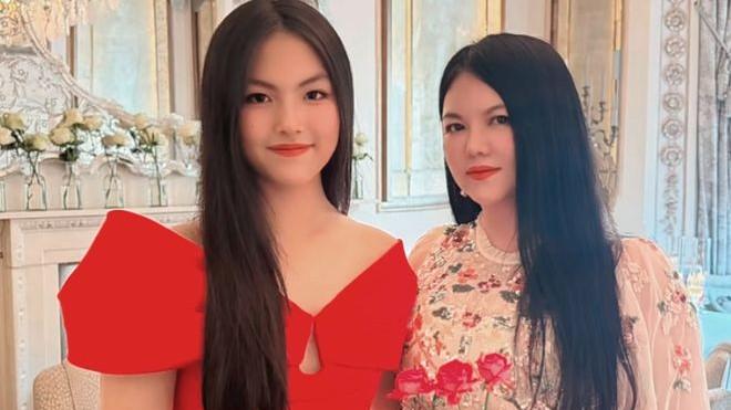 王诗龄16岁生日现场太隆重：本人打扮太成熟，宾客身份被扒不简单
