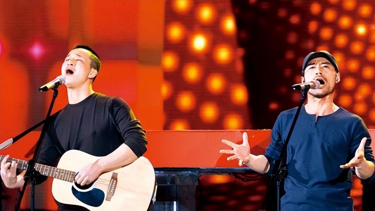 旭日阳刚：从春晚宠儿到销声匿迹，他们做错了什么