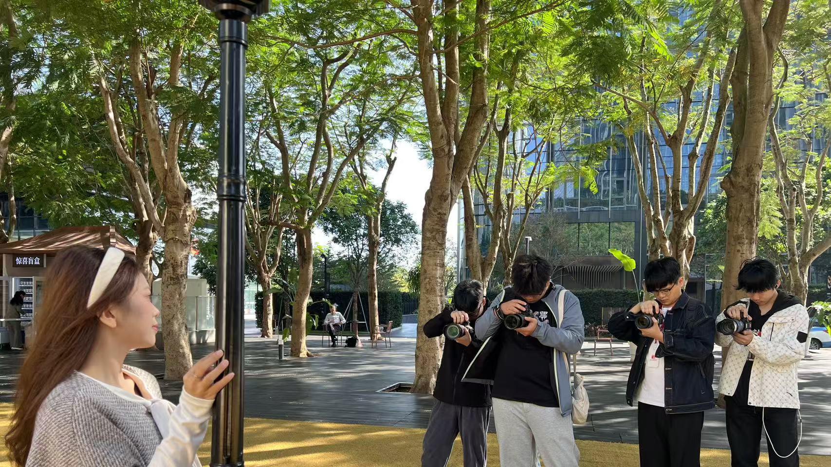 深圳摄影摄像与新媒体培训指南：如何选出适合你的职业跳板