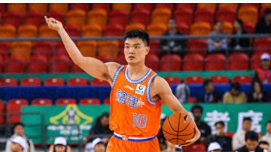 八轮过后，广东籍大学生球员的表现如何呢