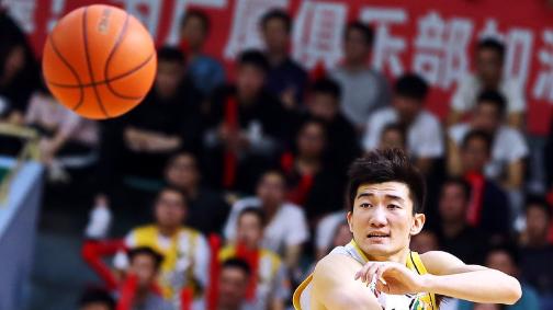 仅6分被孙铭徽彻底压制 郭士强将来还选廖三宁进国家队吗