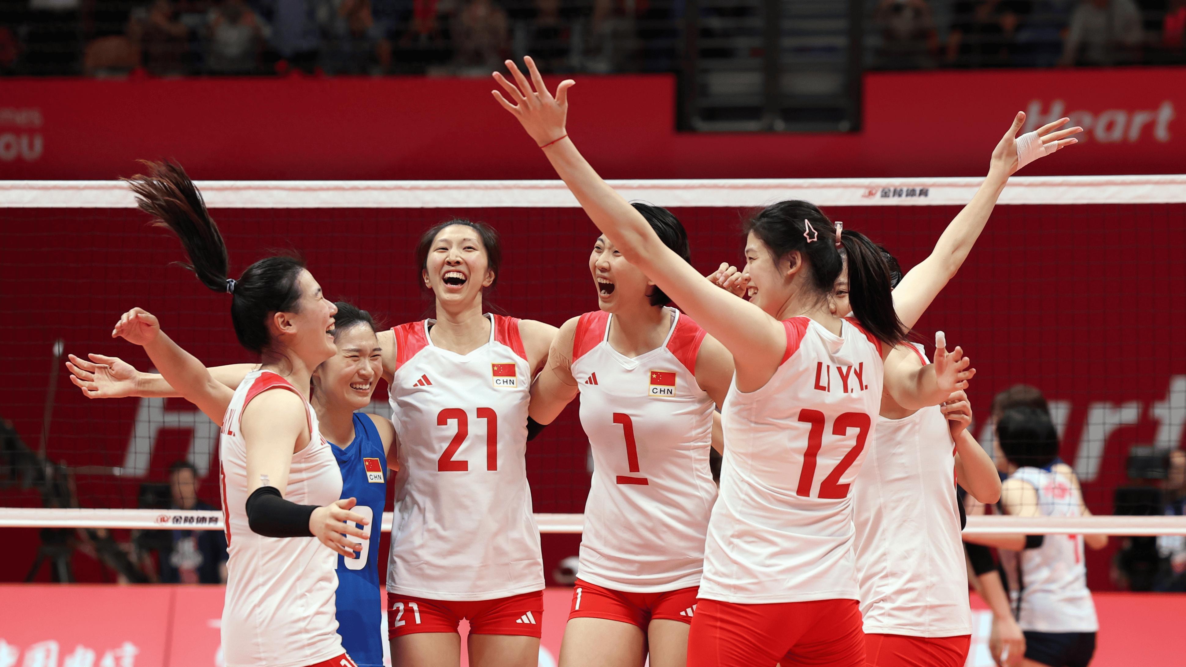 中国女排首期集训定调！4个位置人才储备丰富，5位国手恐被淘汰
